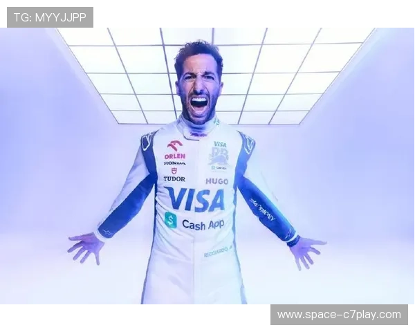 里卡多暂未回应维斯塔潘车牌请求